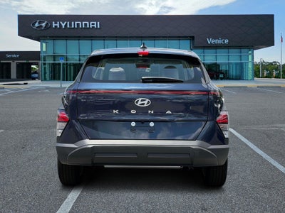 2027 Hyundai Kona SE FWD