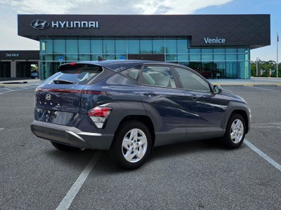 2027 Hyundai Kona SE FWD