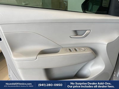 2024 Hyundai Kona Electric SE