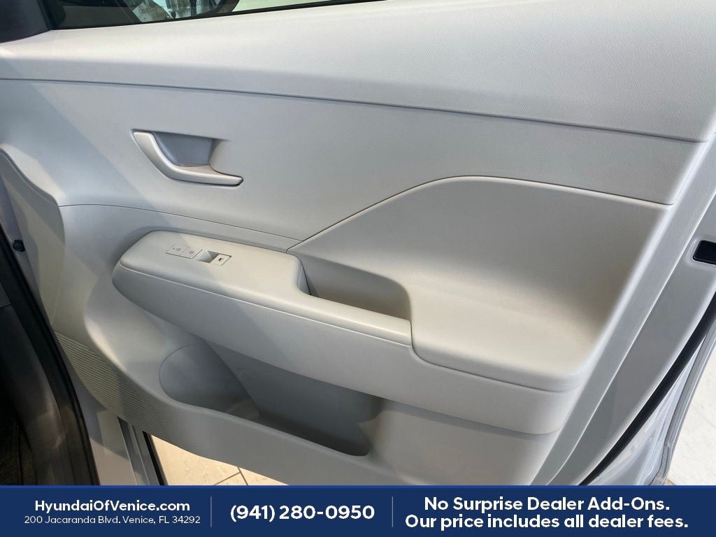 2024 Hyundai Kona Electric SE