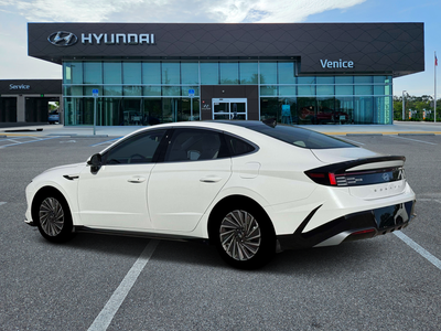 2026 Hyundai Sonata Hybrid SEL