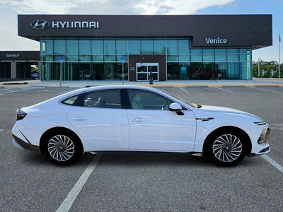 2026 Hyundai Sonata Hybrid SEL
