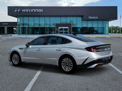 2026 Hyundai Sonata Hybrid SEL
