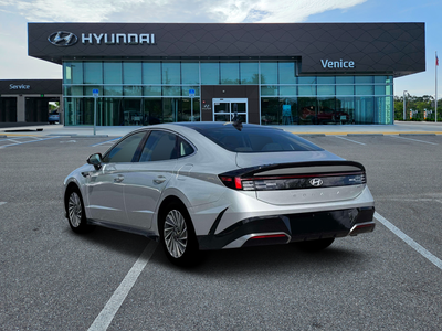 2026 Hyundai Sonata Hybrid SEL