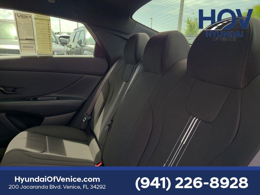 2025 Hyundai Elantra Hybrid SEL Sport