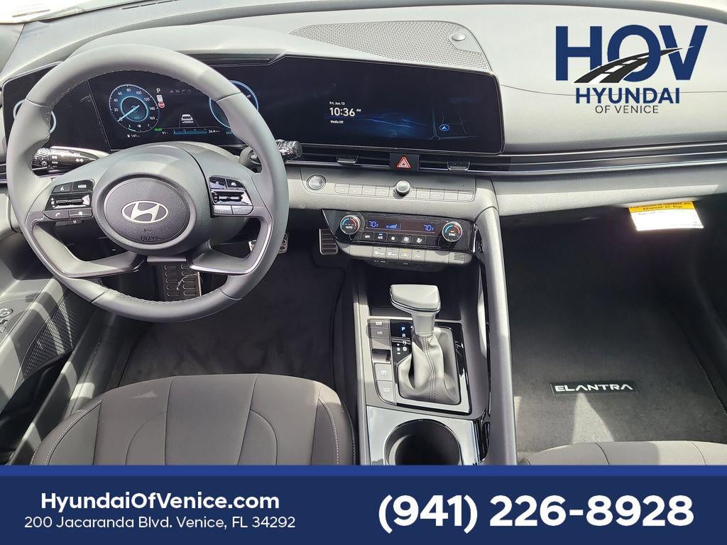 2025 Hyundai Elantra Hybrid SEL Sport