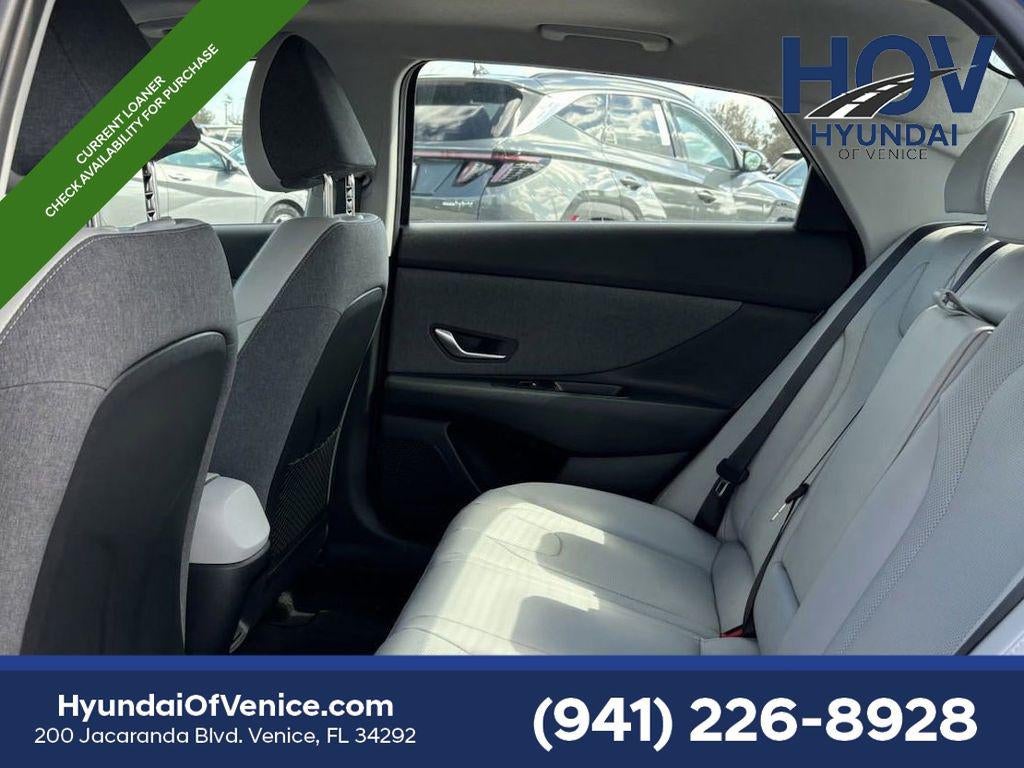 2025 Hyundai Elantra Limited