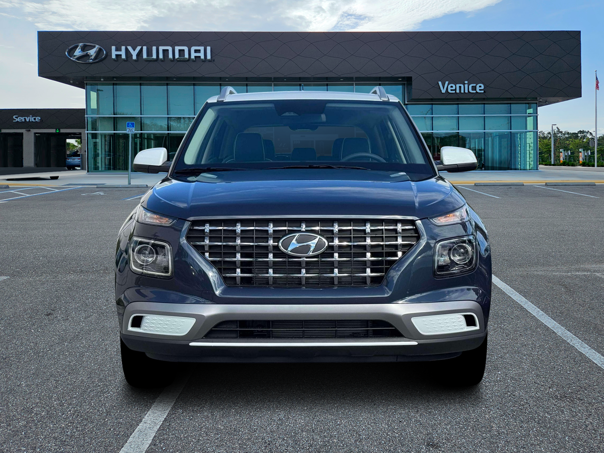 2026 Hyundai Venue SEL w/Two-Tone Roof