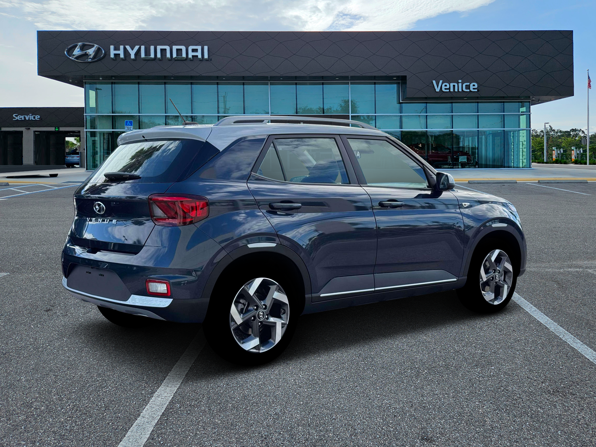 2026 Hyundai Venue SEL w/Two-Tone Roof