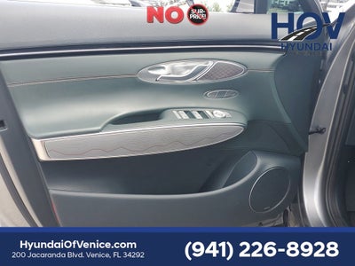 2022 Genesis GV70 2.5T Advanced