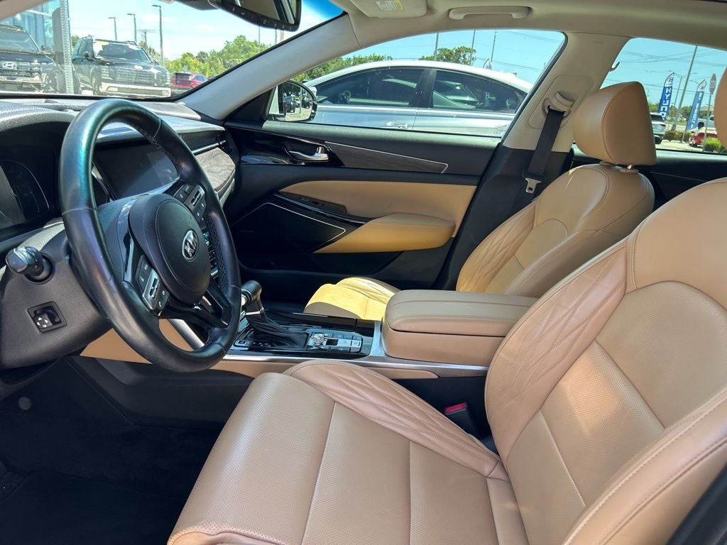 2020 Kia Cadenza Limited