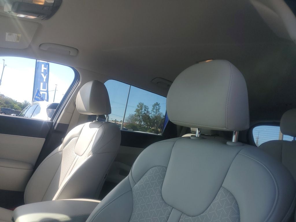 2022 Kia Sorento Hybrid S