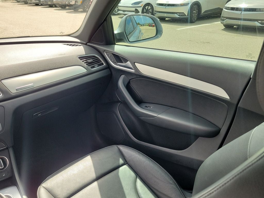 2018 Audi Q3 2.0T Premium quattro