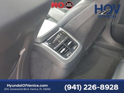 2019 Volvo XC90 T6 Inscription