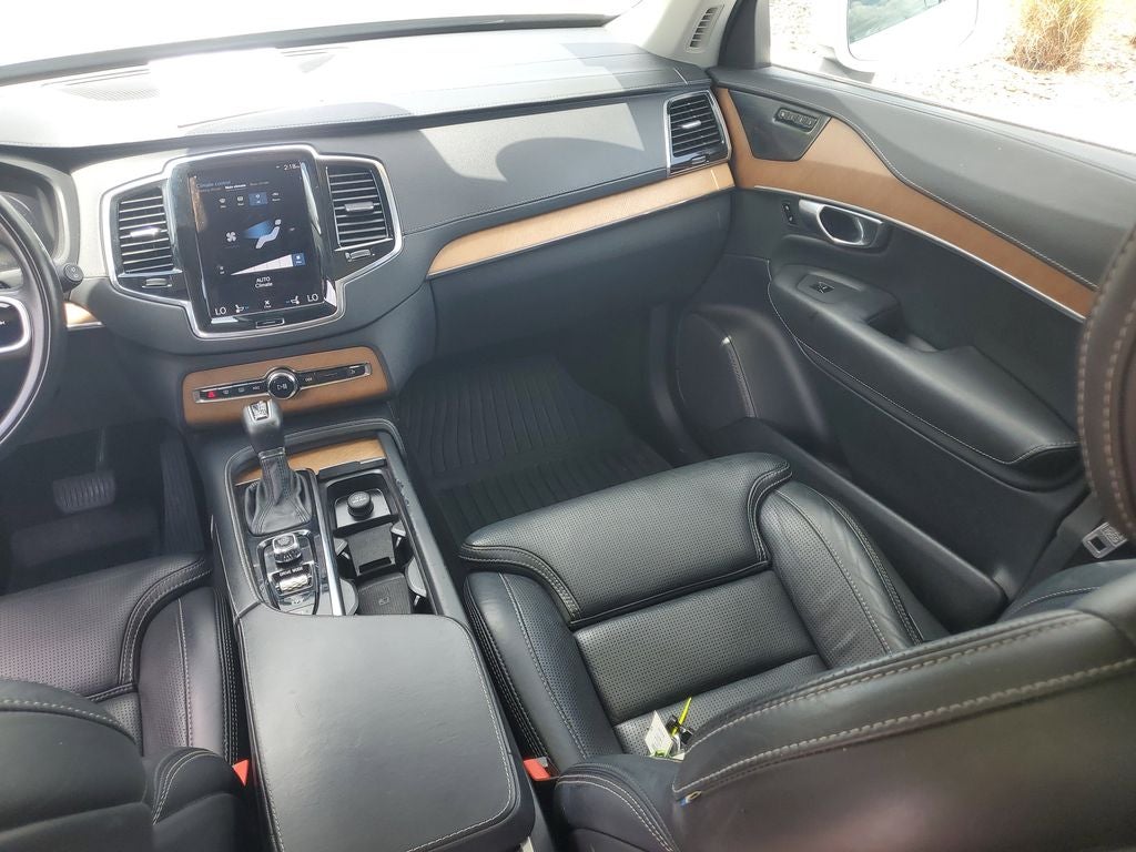 2019 Volvo XC90 T6 Inscription