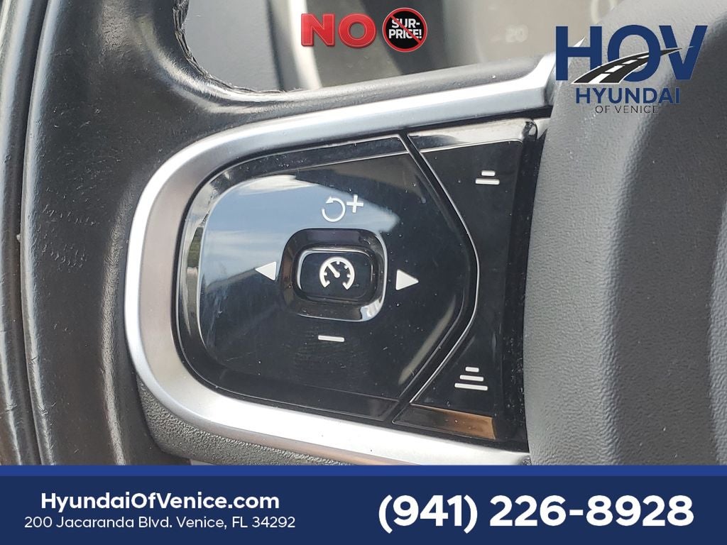 2019 Volvo XC90 T6 Inscription