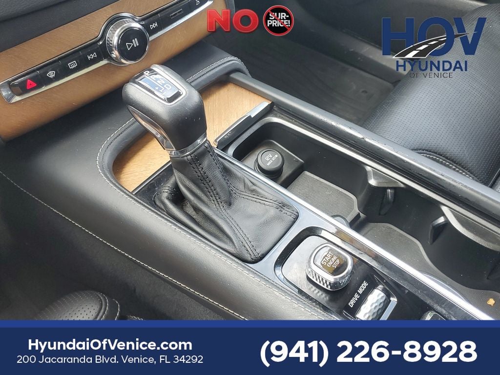 2019 Volvo XC90 T6 Inscription