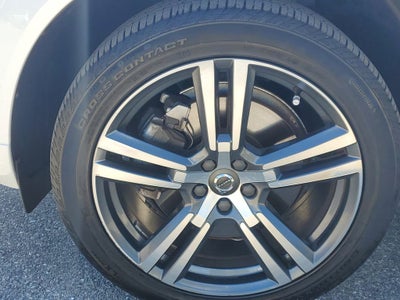 2019 Volvo XC60 T6 Momentum