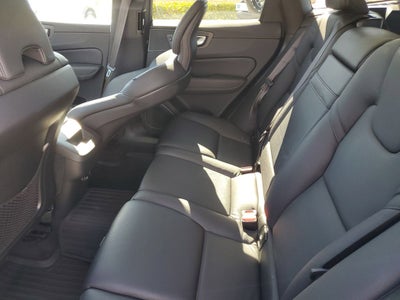 2019 Volvo XC60 T6 Momentum