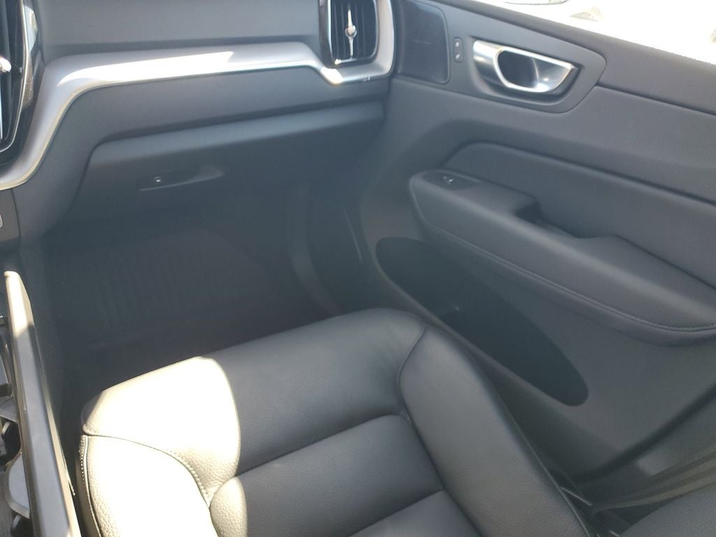 2019 Volvo XC60 T6 Momentum