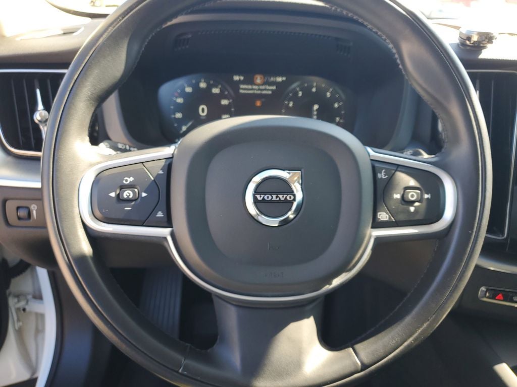 2019 Volvo XC60 T6 Momentum