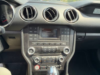 2016 Ford Mustang V6