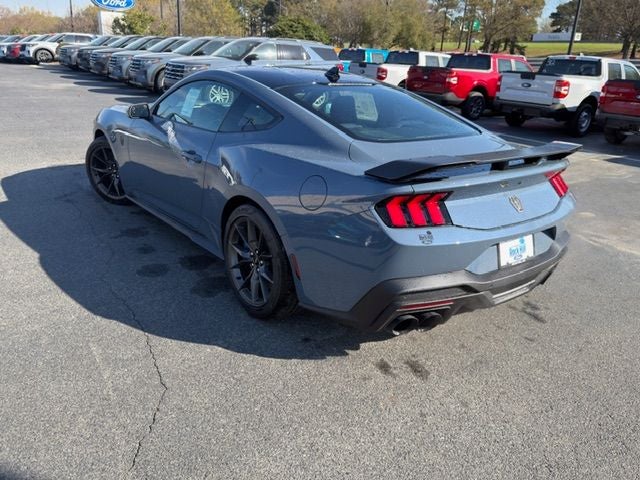 2025 Ford Mustang Dark Horse