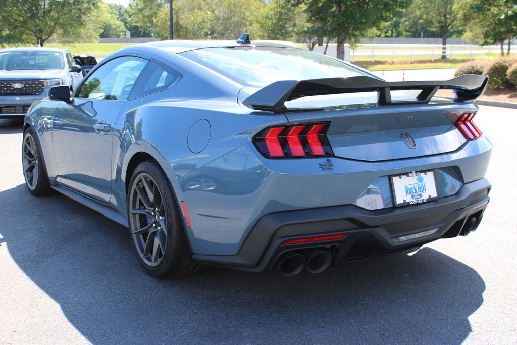 2026 Ford Mustang Dark Horse