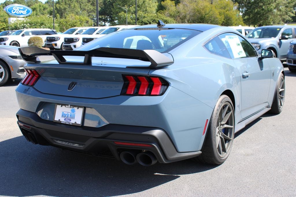 2026 Ford Mustang Dark Horse