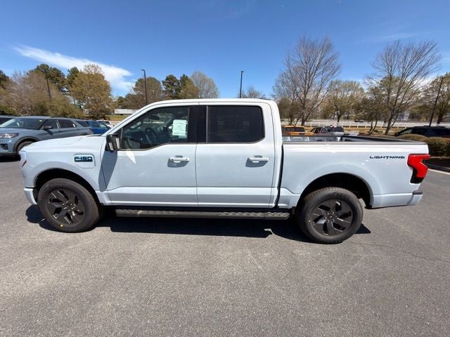 2025 Ford F-150 Lightning Flash