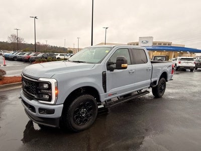 2025 Ford F-350SD Lariat