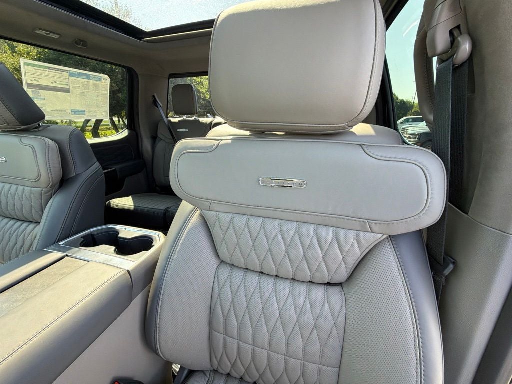 2026 Ford F-350SD Platinum