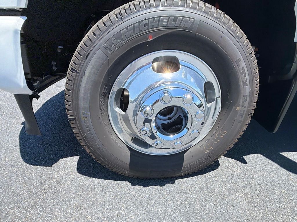 2026 Ford F-350SD Platinum DRW