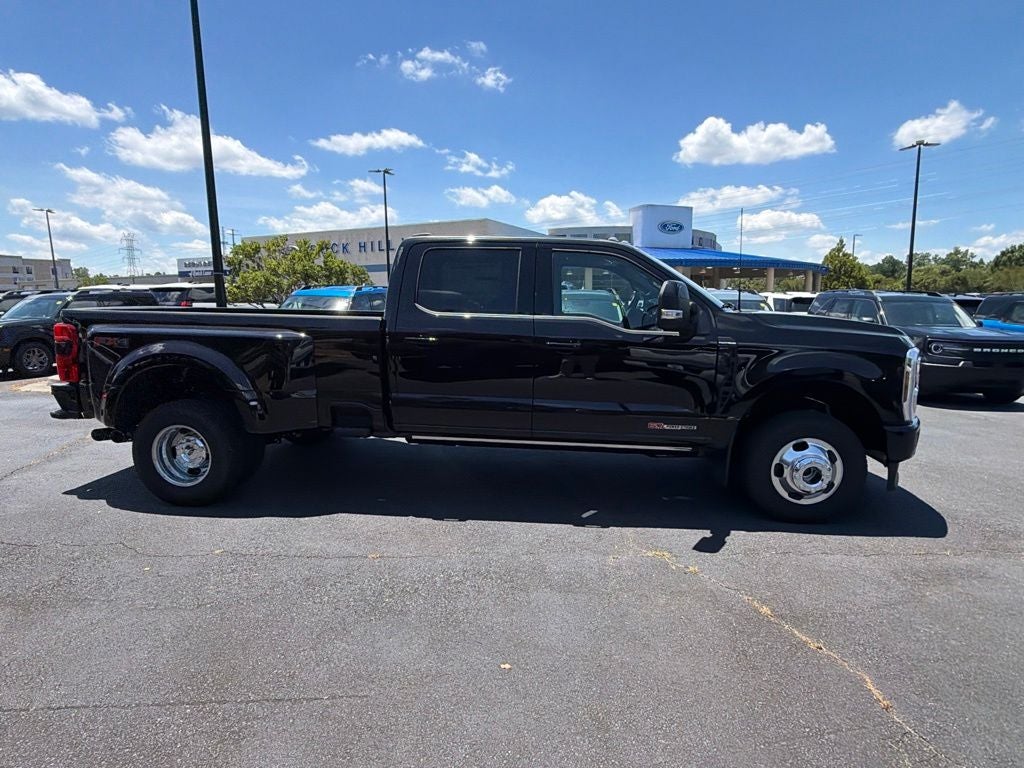 2026 Ford F-350SD Platinum DRW