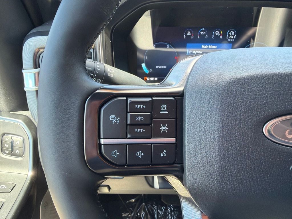 2026 Ford F-350SD Platinum DRW