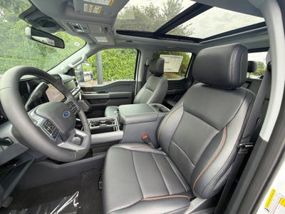 2026 Ford F-350SD Lariat DRW