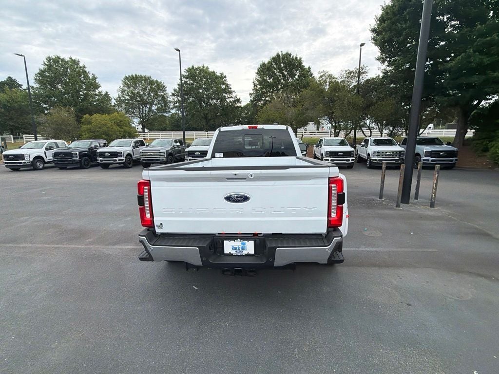 2026 Ford F-350SD Lariat DRW