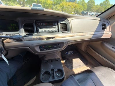 1999 Ford Crown Victoria LX