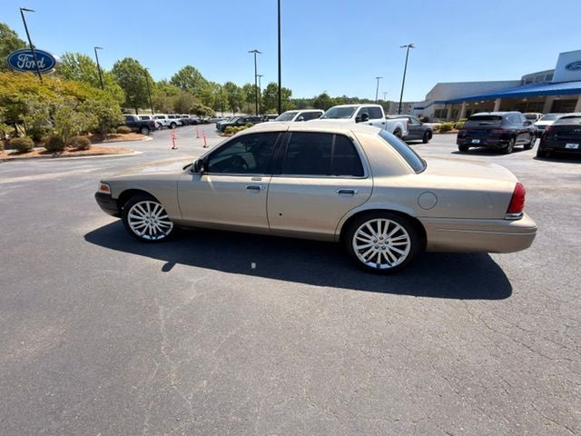1999 Ford Crown Victoria LX