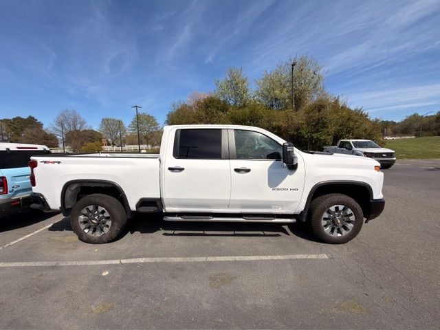 2025 Chevrolet Silverado 2500HD Custom