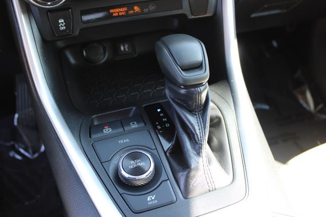 2019 Toyota RAV4 Hybrid LE