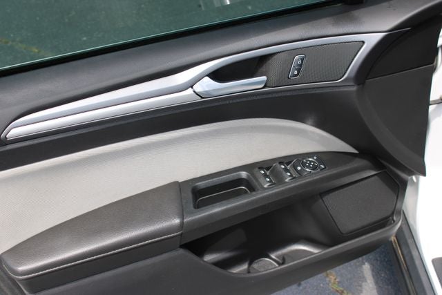 2015 Ford Fusion S