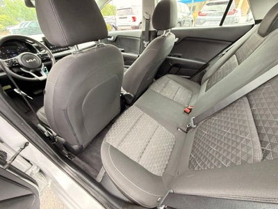 2022 Kia Rio LX