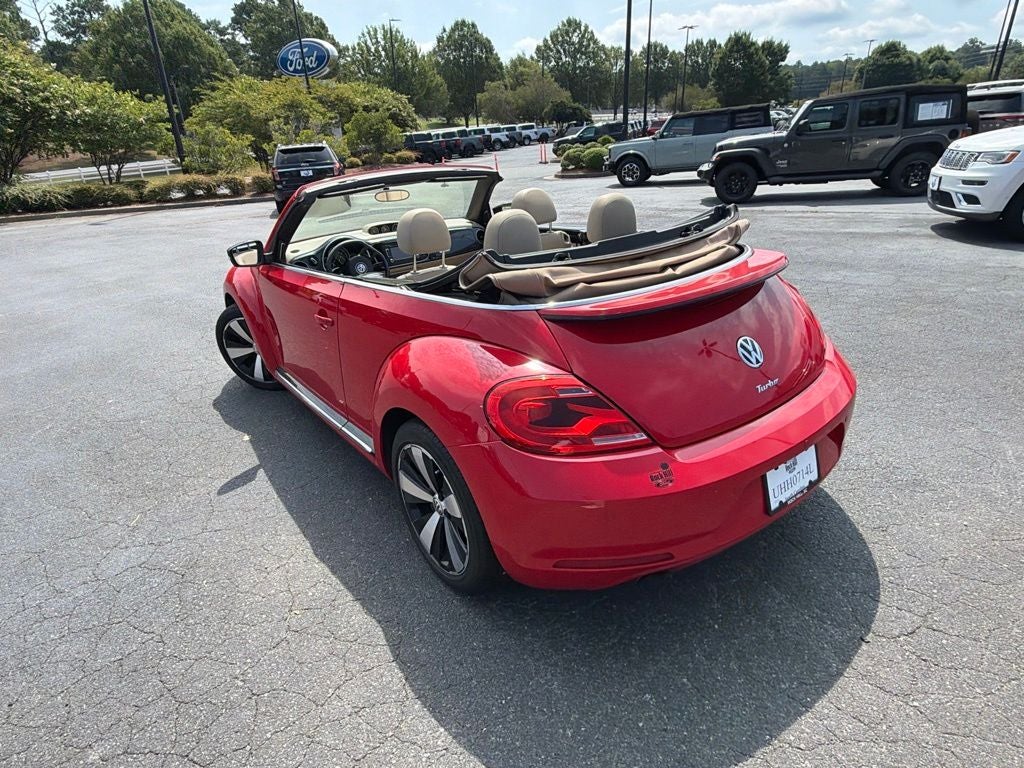 2013 Volkswagen Beetle Base