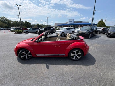2013 Volkswagen Beetle Base