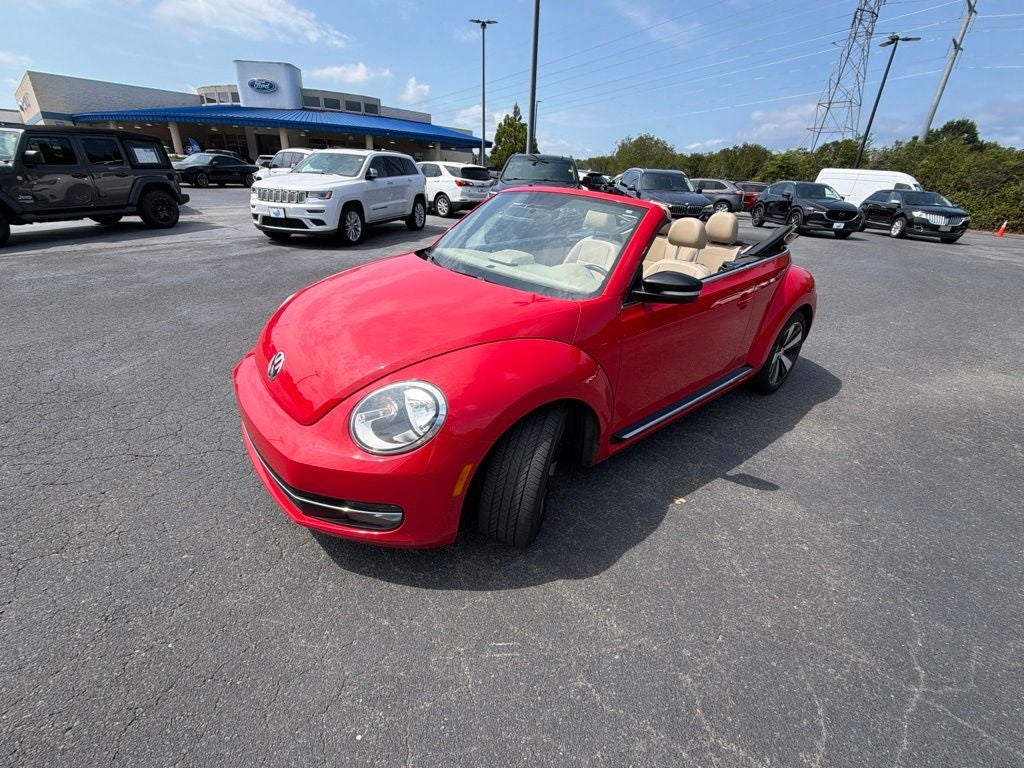 2013 Volkswagen Beetle Base
