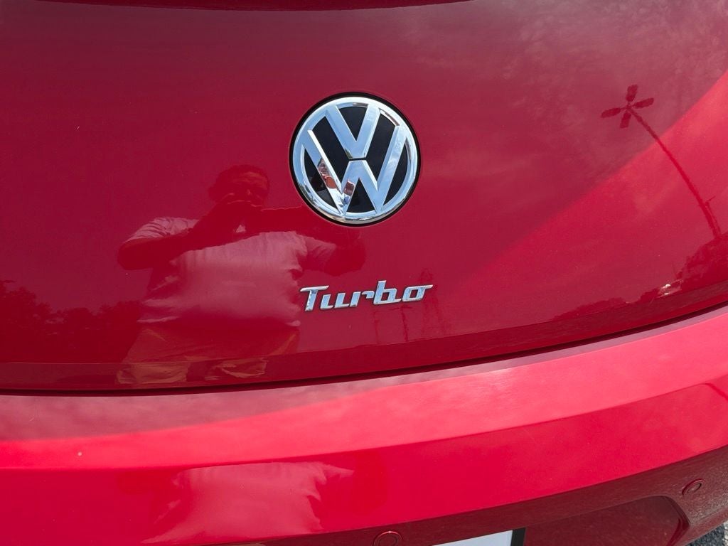 2013 Volkswagen Beetle Base