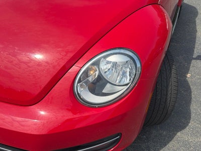 2013 Volkswagen Beetle Base