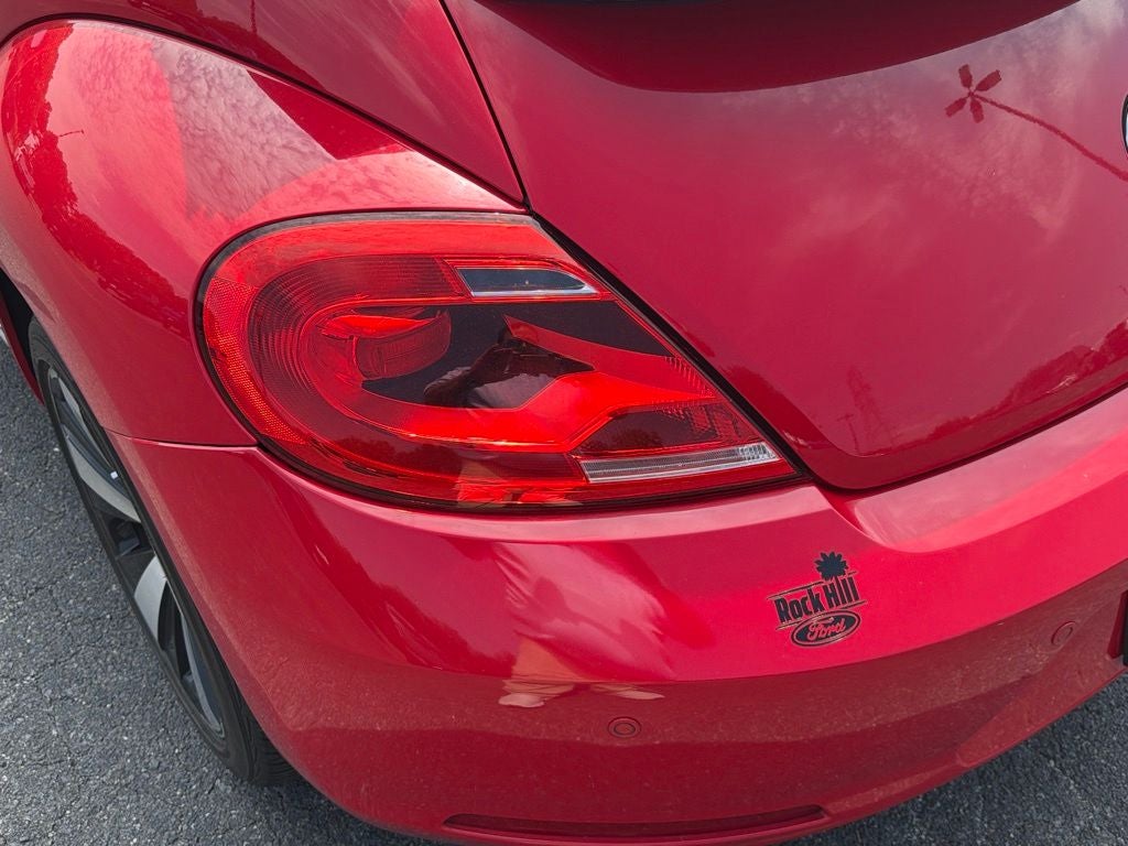 2013 Volkswagen Beetle Base