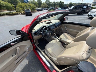 2013 Volkswagen Beetle Base